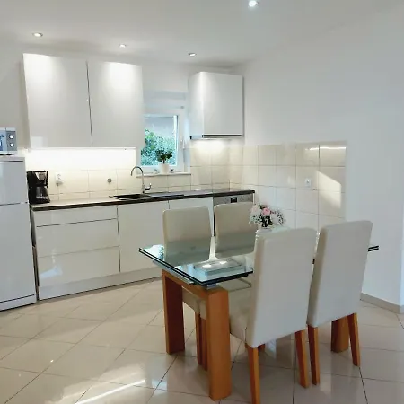 Anna דירה ספליט